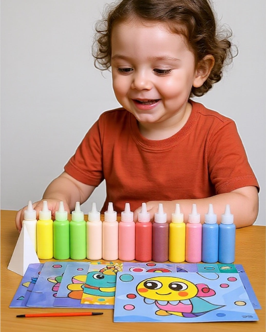 مجموعة الرسم بالرمل – 12 اسكتش + 12 لون رمل + أدوات توزيع