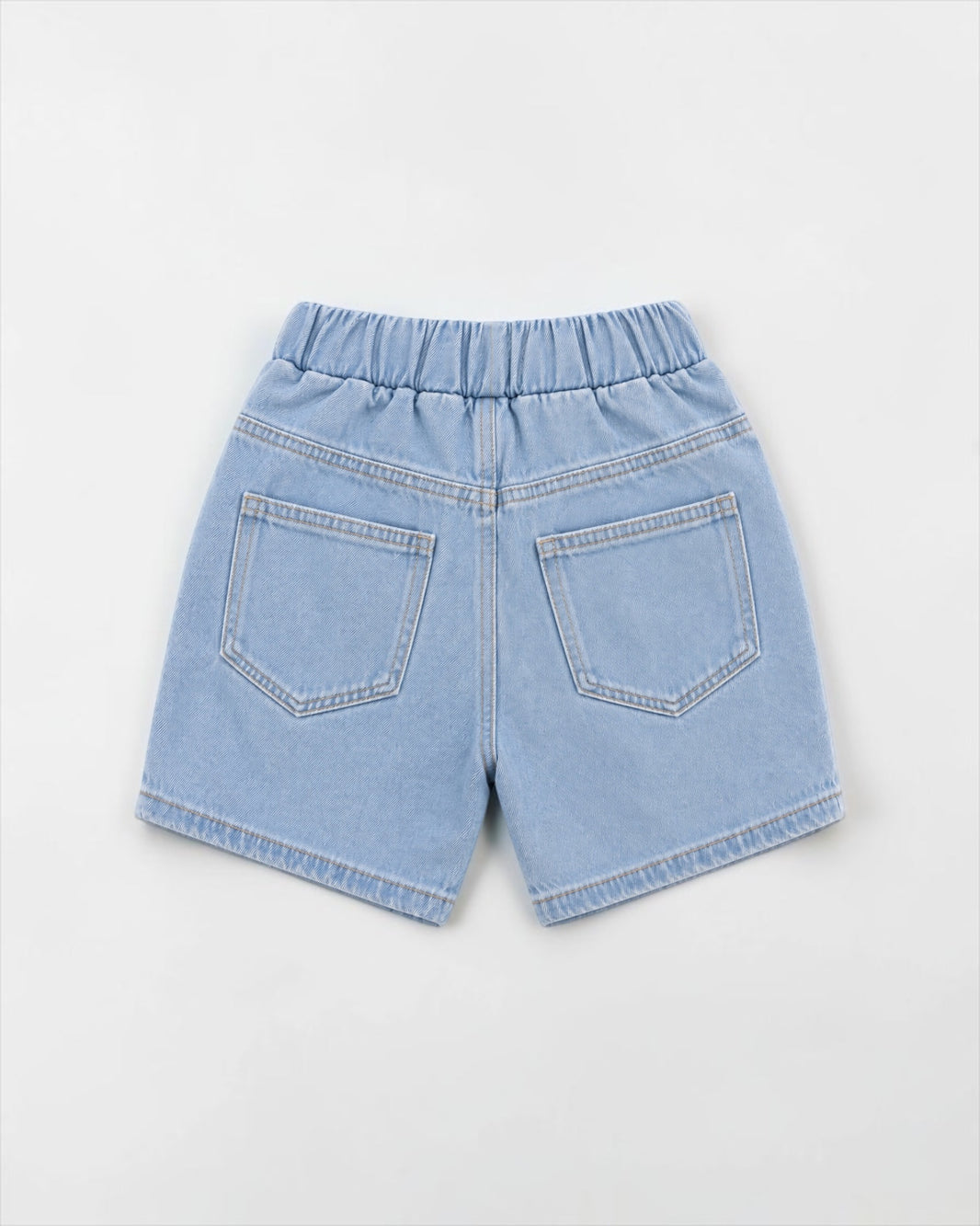 Cutting Jeans Short
