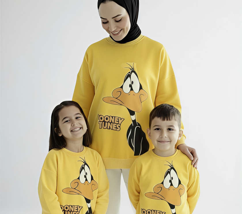 Over size Mamy & child melton yellow sweetshirt