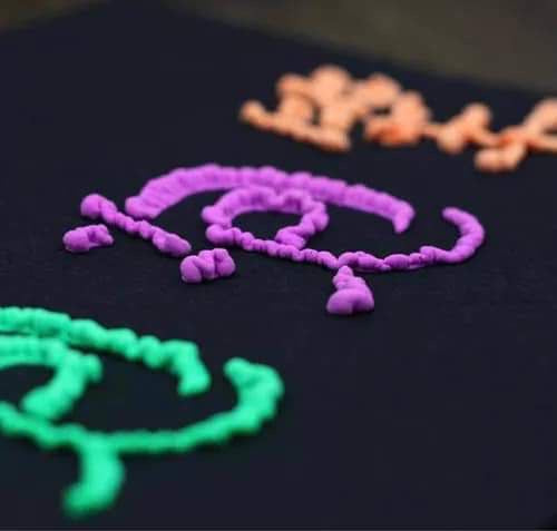 popcorn pens (60 LE)