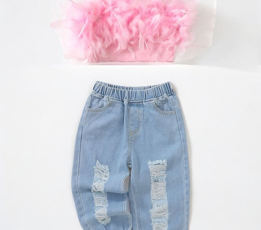 Hula top with cutting jeans